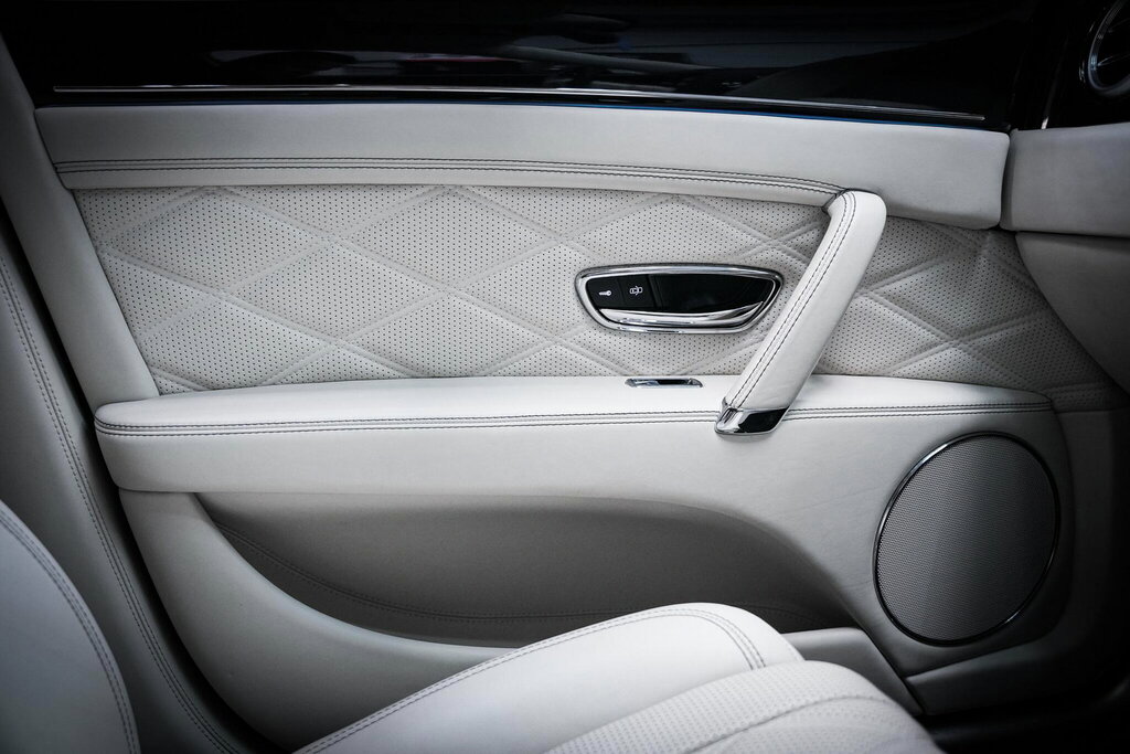 Bentley Flying Spur 4.0 V8 Saloon 4Wd Euro 6 507 Ps Silver #47