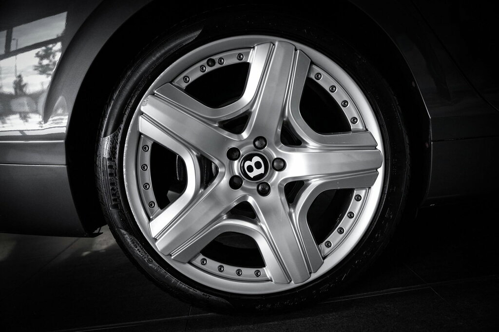 Bentley Flying Spur 4.0 V8 Saloon 4Wd Euro 6 507 Ps Silver #24