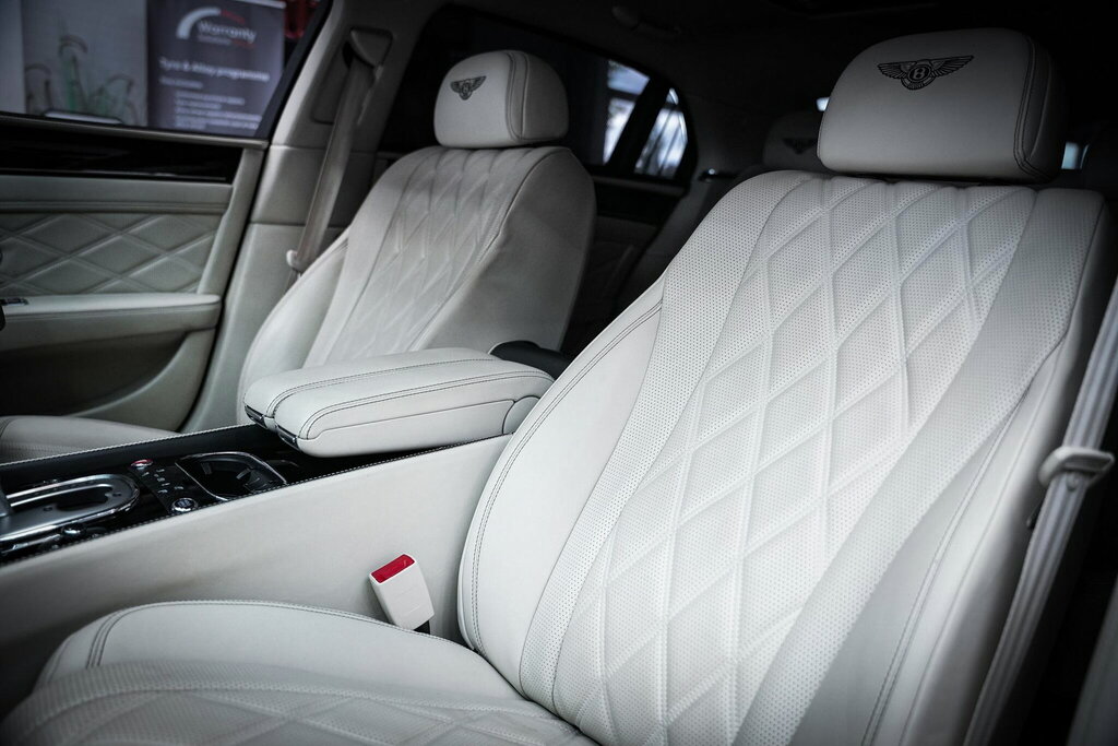 Bentley Flying Spur 4.0 V8 Saloon 4Wd Euro 6 507 Ps Silver #21