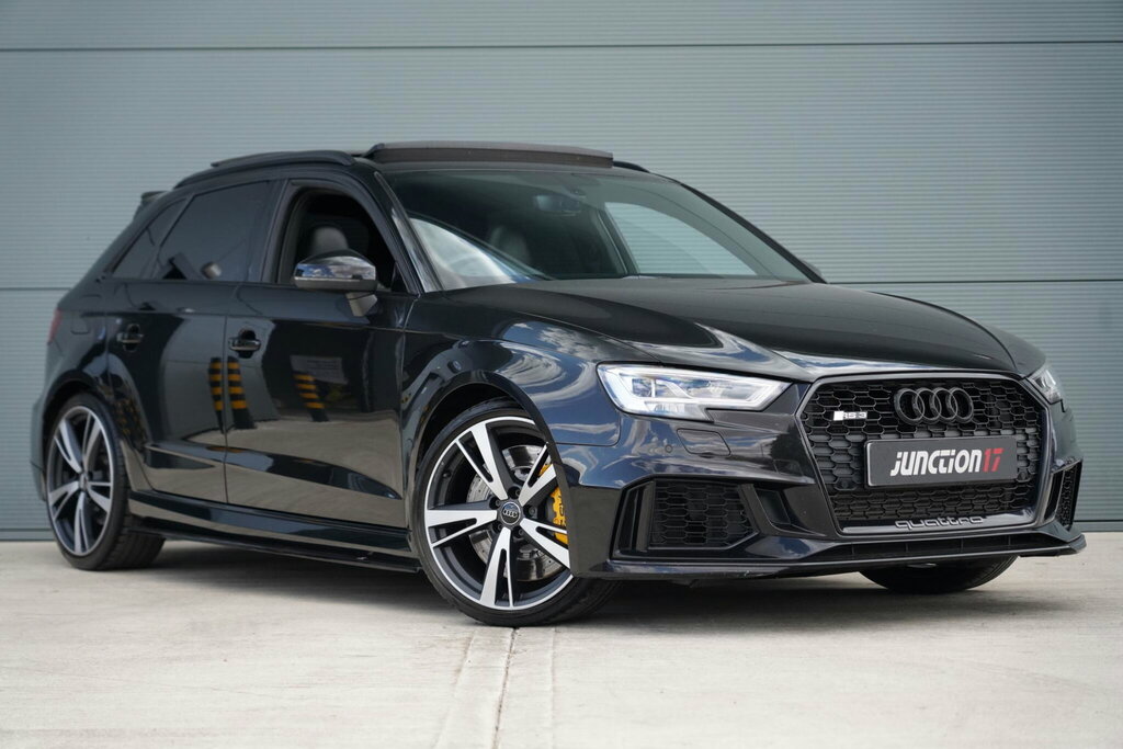 Audi RS3 2.5 Tfsi Audi Sport Edition Sportback S Tronic Qua AU19SVG