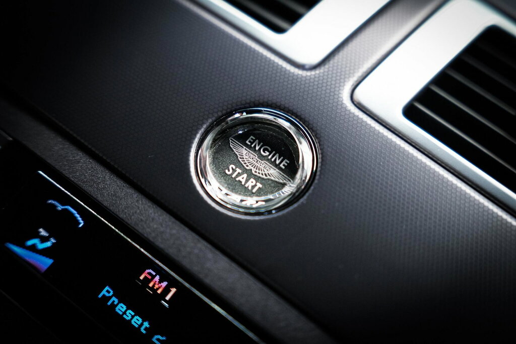 Aston Martin Vantage 4.3 V8 Roadster Sportshift Euro 4 Black #38