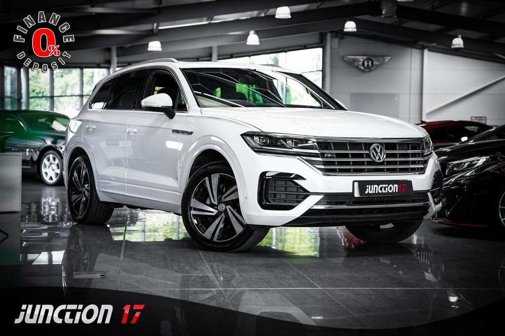 Volkswagen Touareg 3.0 Tdi V6 R-line Tech Tiptronic 4Motion Euro 6 S YF19NUL White