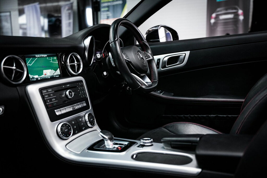 Mercedes-Benz SLC 2.1 Slc250d Amg Line G-tronic Euro 6 Ss Black #2