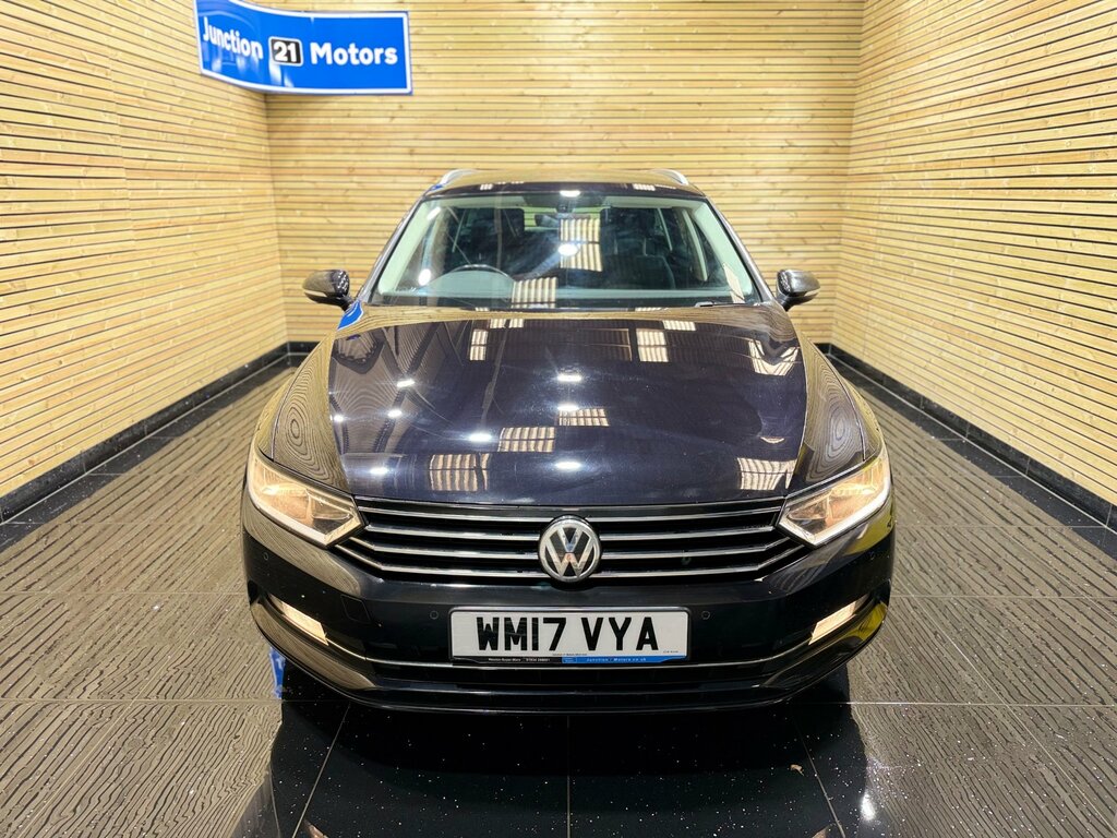 Volkswagen Passat 2.0 Tdi Se Business Estate Dsg Euro 6 WM17VYA Black #2