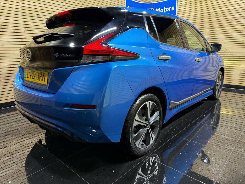 Nissan Leaf 62Kwh E Tekna Hatchback 217 Ps Blue #5