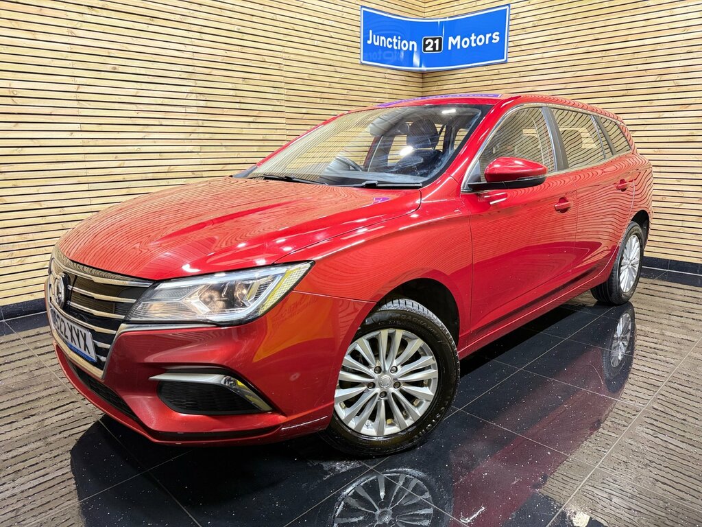 MG MG5 61.1Kwh Excite Long Range Estate Red
