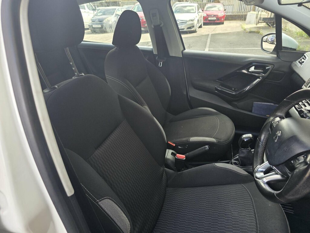 Peugeot 208 1.2 Puretech Active Euro 6 Blue #26