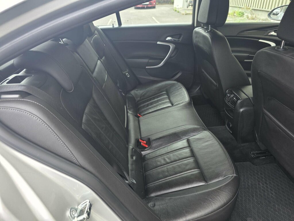Vauxhall Insignia 2.0 Cdti Ecoflex Sri Nav Euro 5 Ss #16
