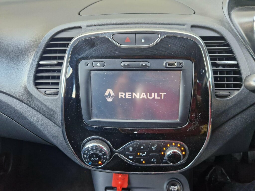 Renault Captur 0.9 Tce Energy Signature Nav Suv Red #30