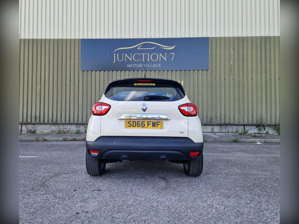 Renault Captur 0.9 Tce Energy Signature Nav Suv Red #13