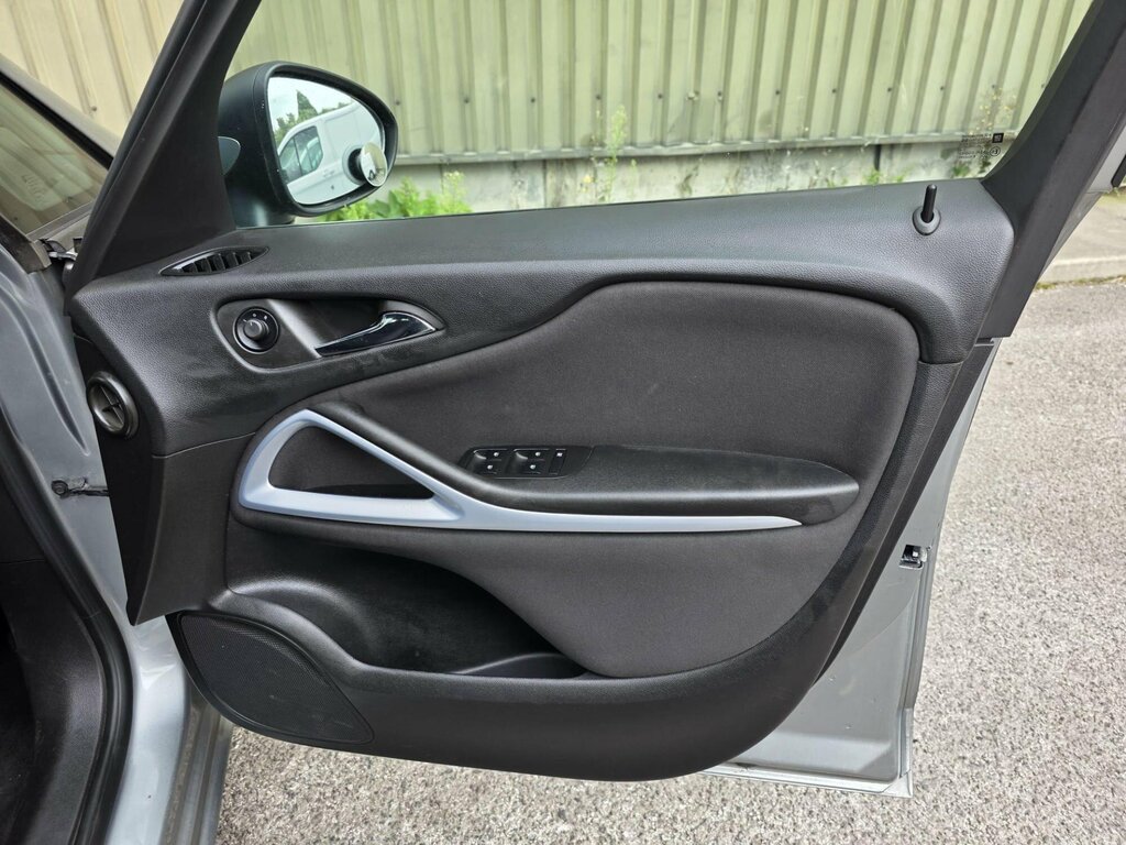 Vauxhall Zafira Tourer Tourer 2.0 Cdti Se Euro 5 Grey #28
