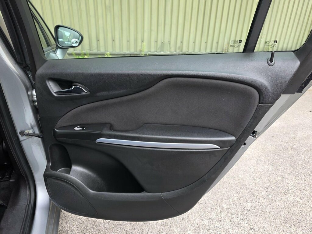 Vauxhall Zafira Tourer Tourer 2.0 Cdti Se Euro 5 Grey #17