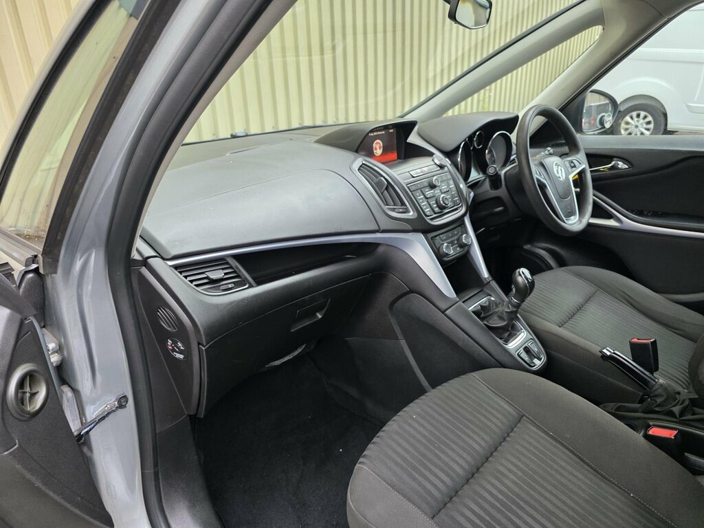 Vauxhall Zafira Tourer Tourer 2.0 Cdti Se Euro 5 Grey #26