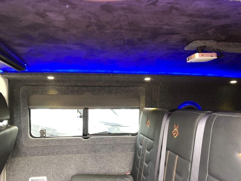 Volkswagen Transporter T30 Panel Van Highline Lwb 150 Ps 2.0 Tdi 6Sp Manu Grey #38