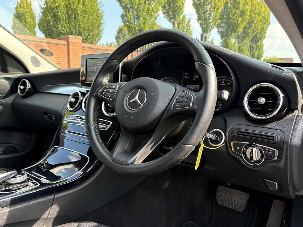 Mercedes-Benz C Class Saloon 2.1 C220 Bluetec Amg Line G-tronic Euro 6 Black #13