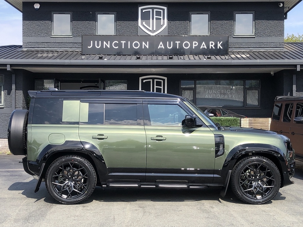 Land Rover Defender 110 D350 Mhev X-dynamic Hse Green #5