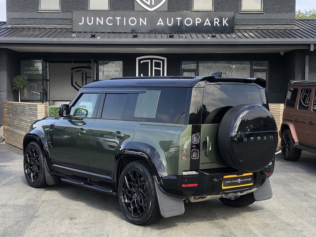 Land Rover Defender 110 D350 Mhev X-dynamic Hse Green #3