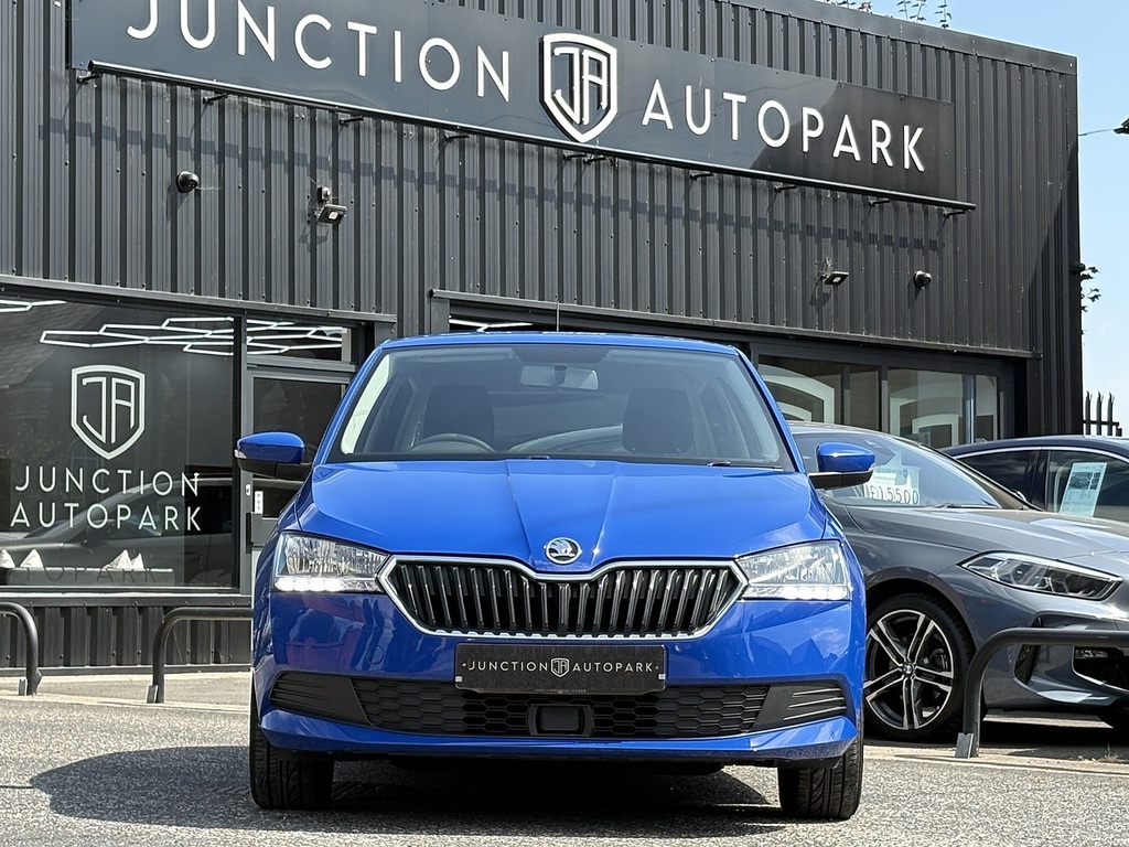 Skoda Fabia Skoda Estate 1.0 Tsi 110 Se Dsg Beige #8