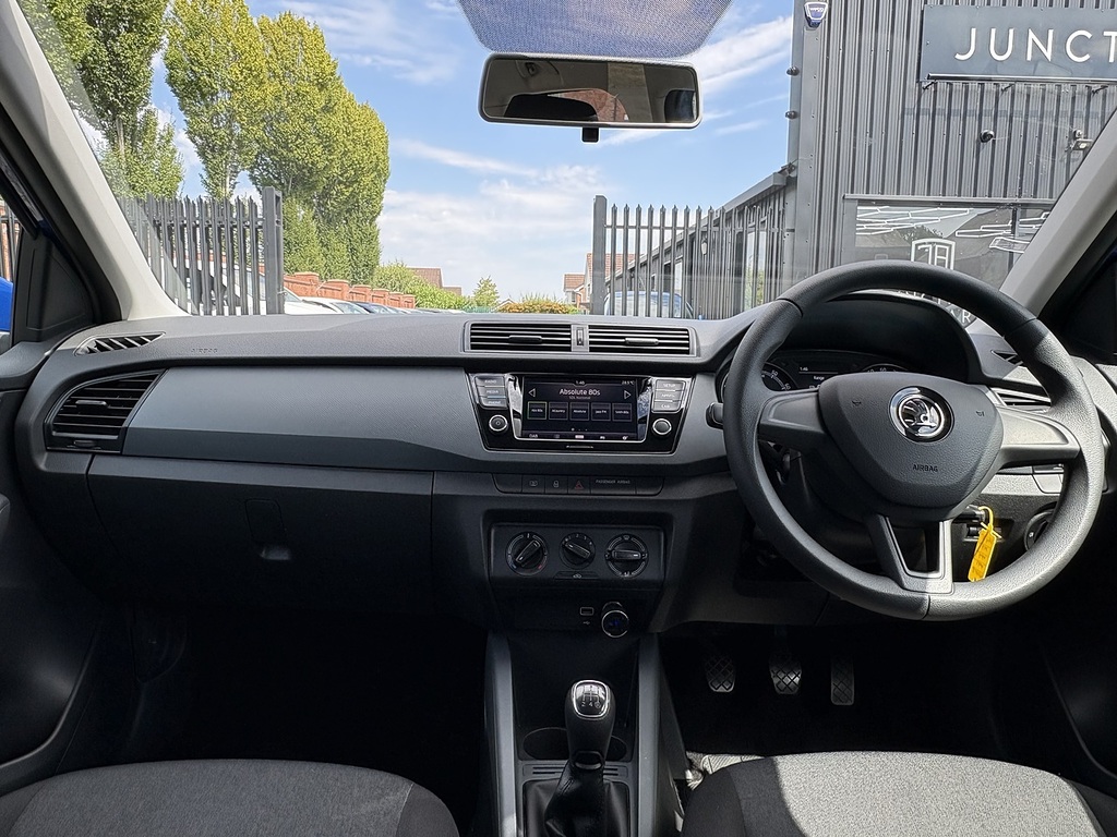 Skoda Fabia Skoda Estate 1.0 Tsi 110 Se Dsg Beige #19