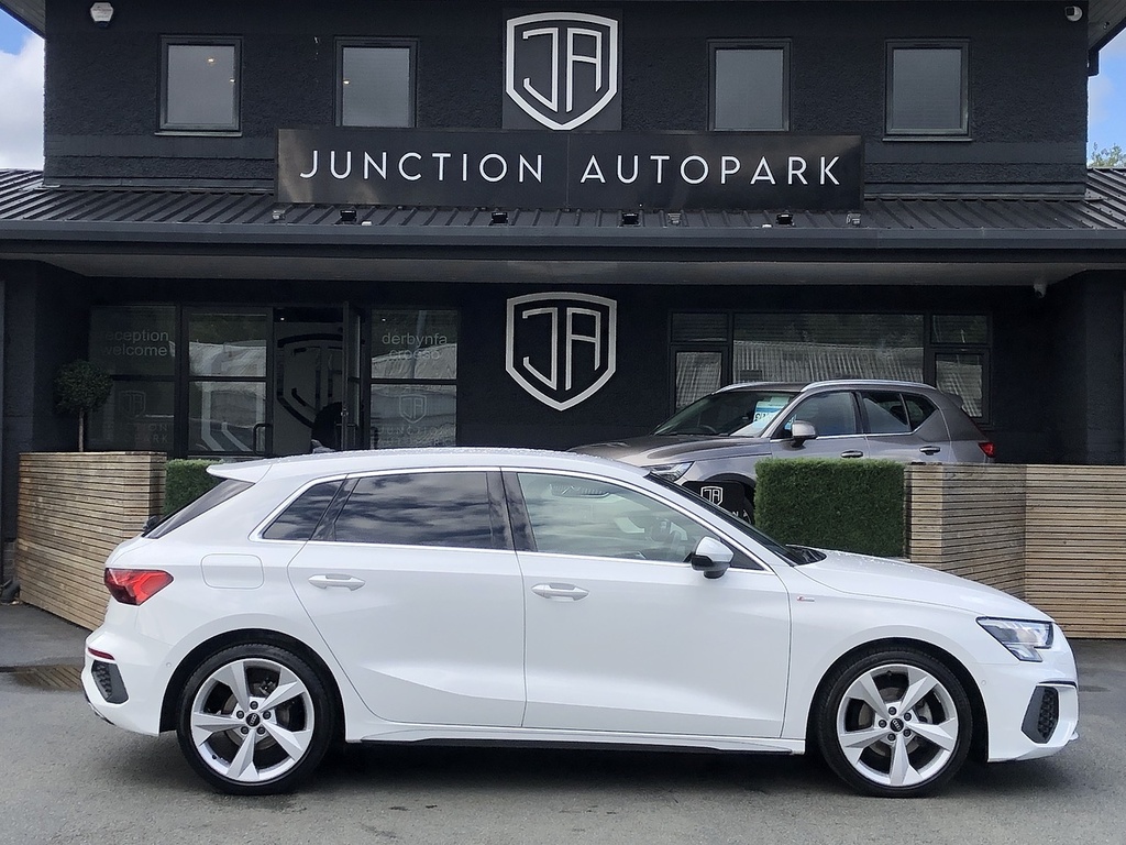 Audi A3 Tfsi S Line EA71WVE White #5