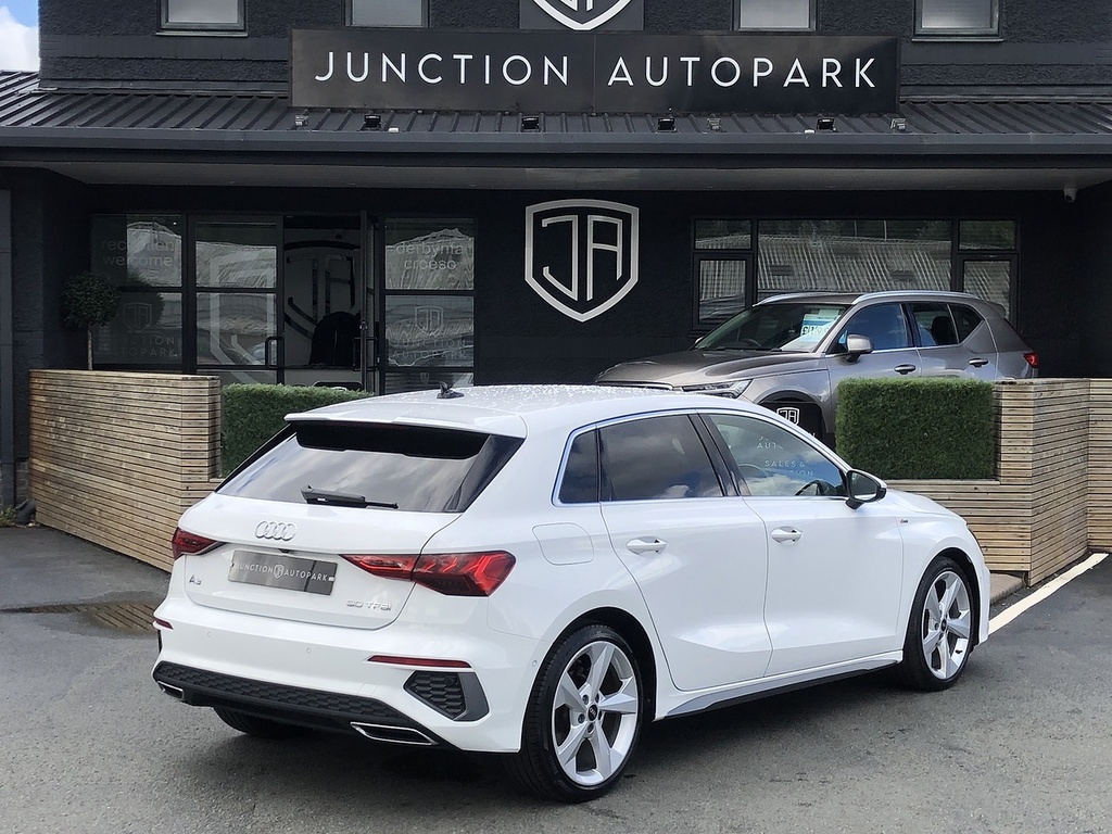 Audi A3 Tfsi S Line EA71WVE White #6
