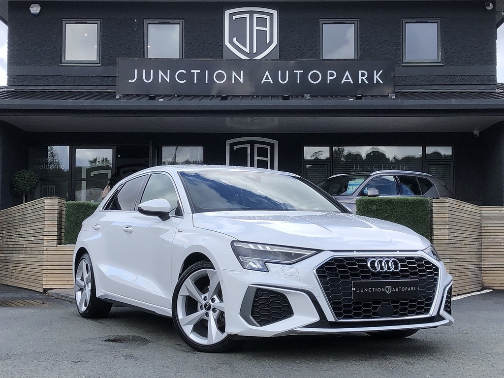 Audi A3 Tfsi S Line EA71WVE White