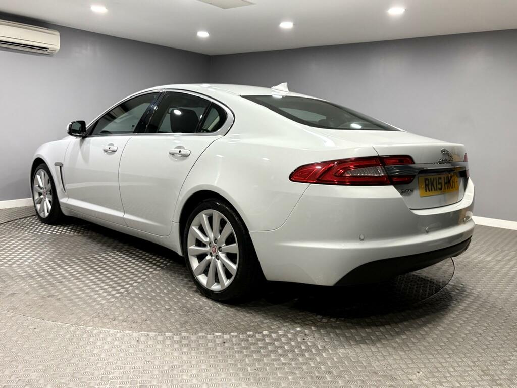 Jaguar XF 2.2D Portfolio Euro 5 Ss RK15HKH White #5
