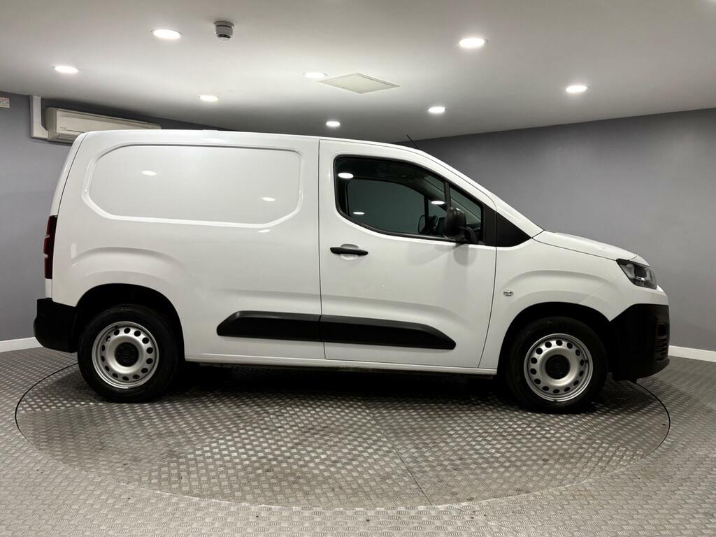 Citroen Berlingo 1.5 Bluehdi 1000 Enterprise Edition M Swb Euro 6 CA23JKV White #2