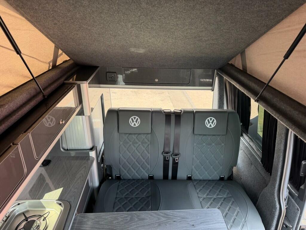 Volkswagen Transporter 2.0 Tdi 150 Highline Van Dsg White #27