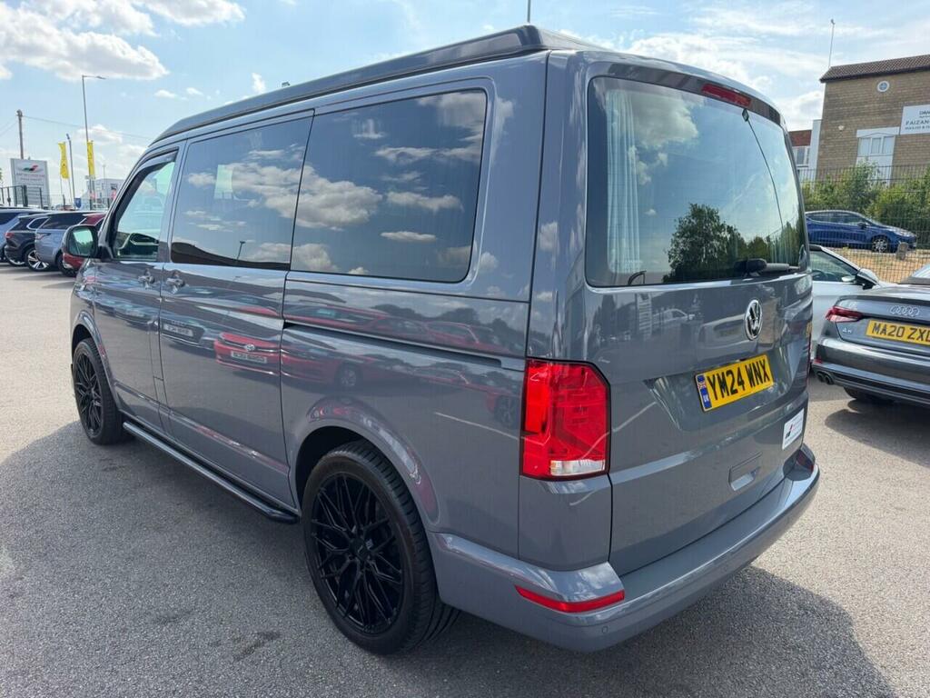 Volkswagen Transporter 2.0 Tdi 150 Highline Van Dsg White #11