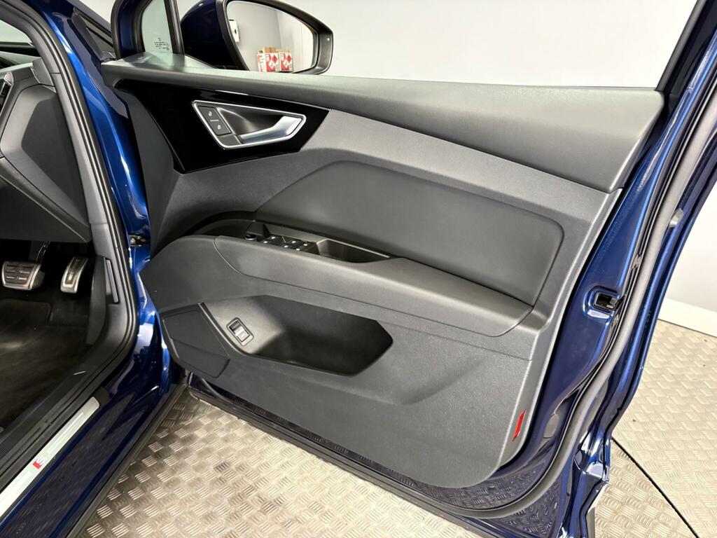 Audi Q4 E Tron Estate 125Kw 35 55.52Kwh Sport Blue #38