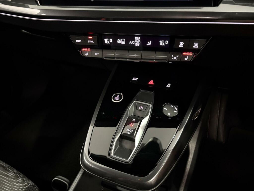 Audi Q4 E Tron Estate 125Kw 35 55.52Kwh Sport Blue #33