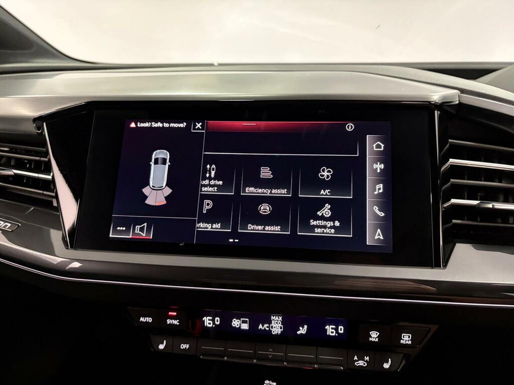 Audi Q4 E Tron Estate 125Kw 35 55.52Kwh Sport Blue #21