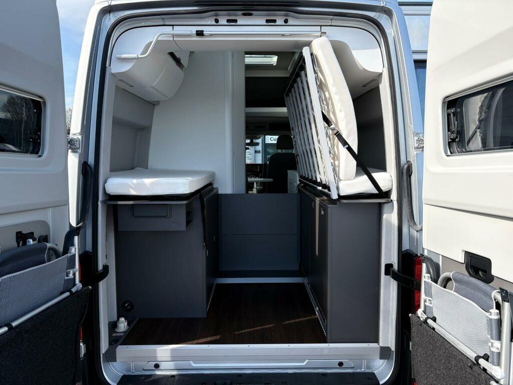 Volkswagen Grand California 4 Belt - 2 Berth Silver #6