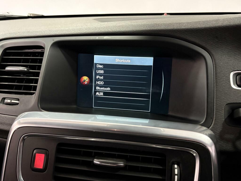 Volvo V60 1.6 D2 Se Lux Estate Euro 5 Ss Grey #25