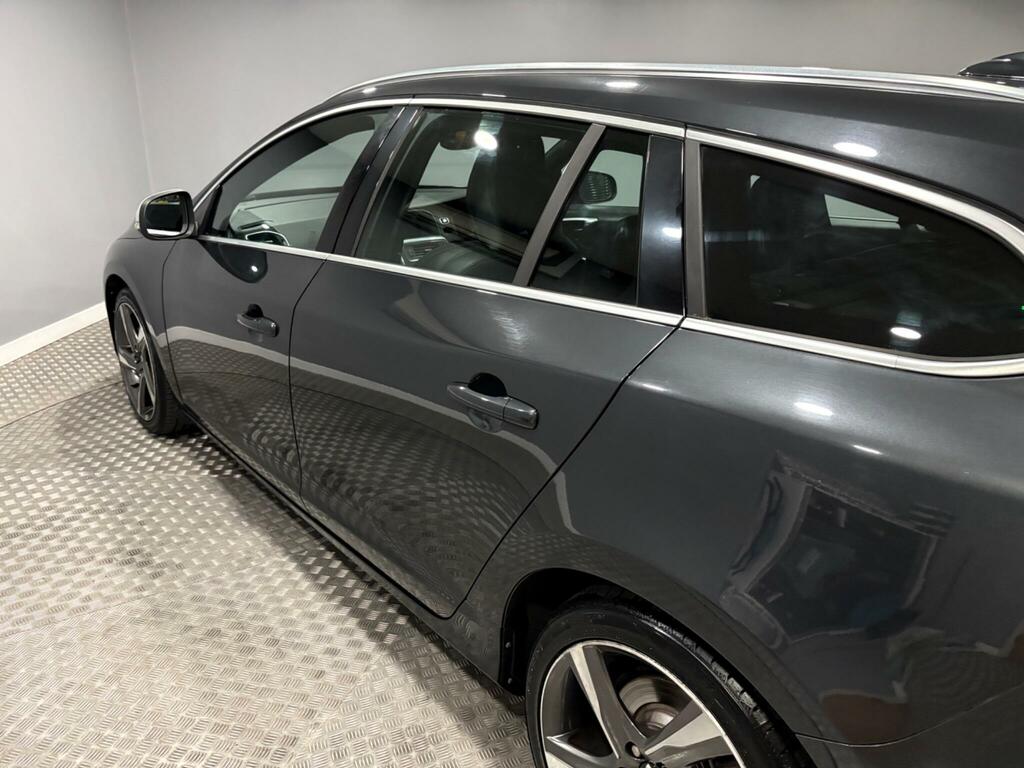 Volvo V60 1.6 D2 Se Lux Estate Euro 5 Ss Grey #43