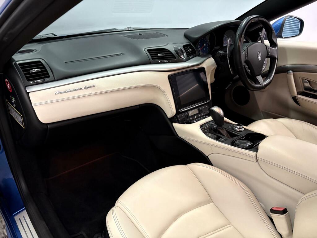 Maserati GranTurismo Grancabrio Sport  #10