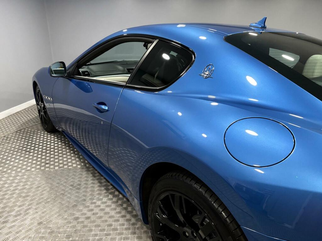 Maserati GranTurismo Grancabrio Sport  #43