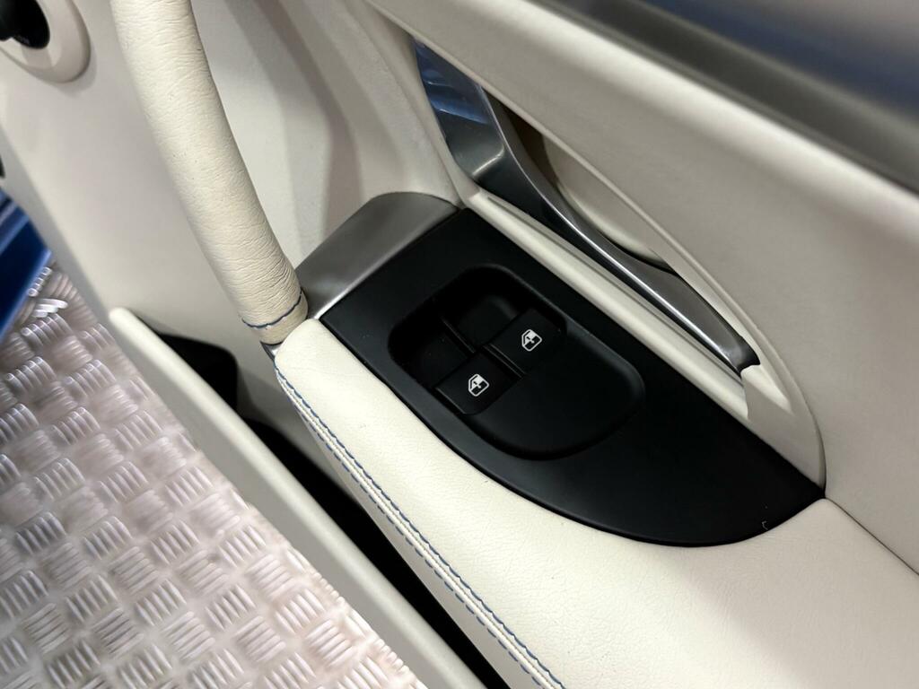 Maserati GranTurismo Grancabrio Sport  #33