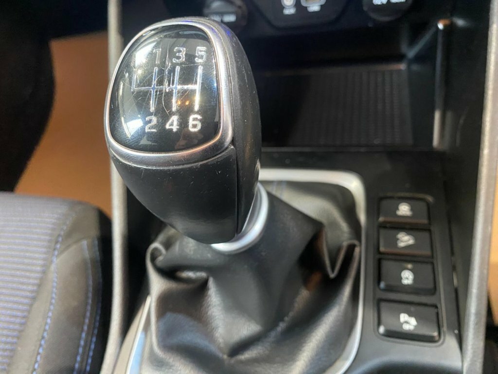 Hyundai Tucson Crdi Blue Drive Se Nav Black #18