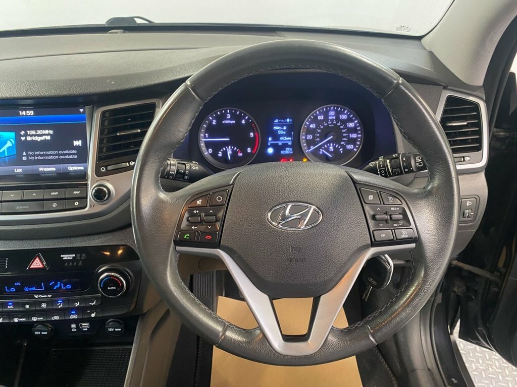 Hyundai Tucson Crdi Blue Drive Se Nav Black #12