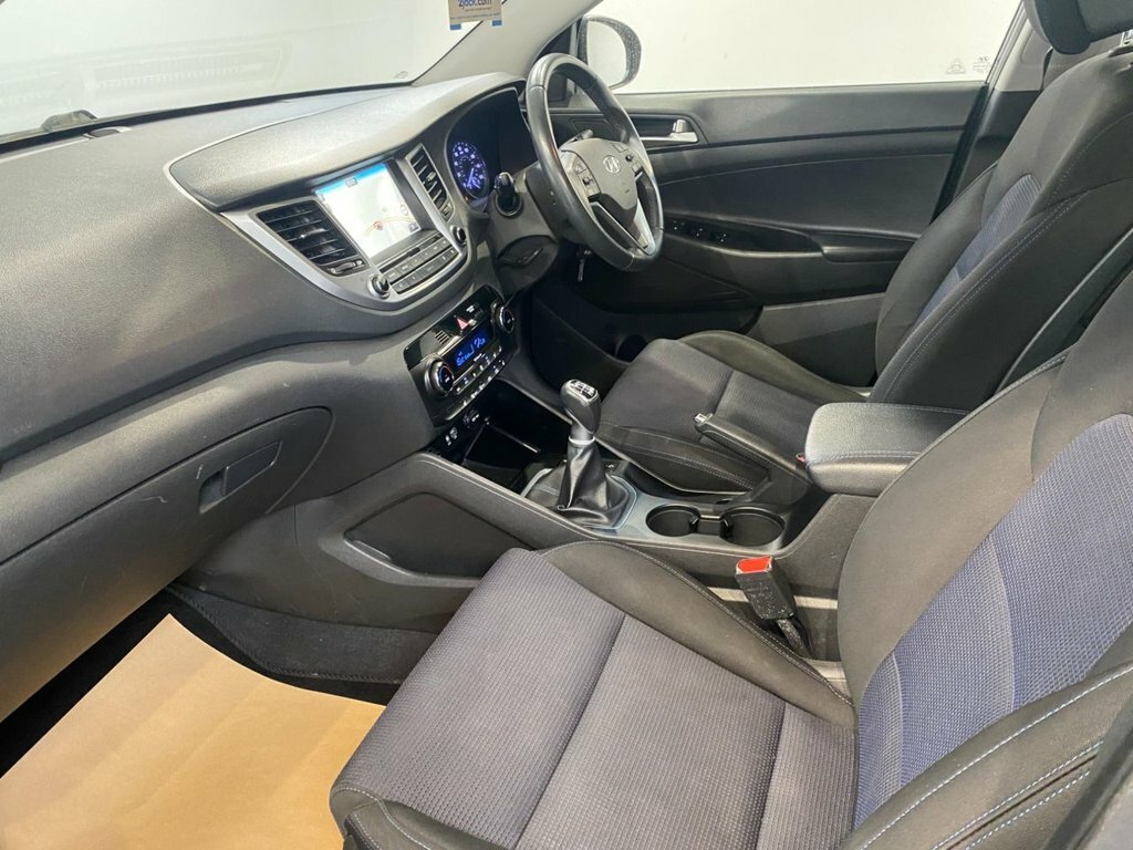 Hyundai Tucson Crdi Blue Drive Se Nav Black #24