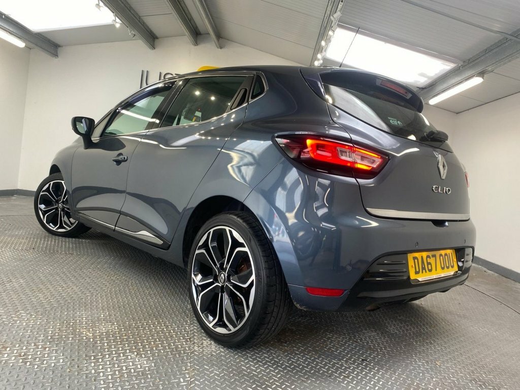Renault Clio 0.9 Tce 90 Signature Nav Black #28