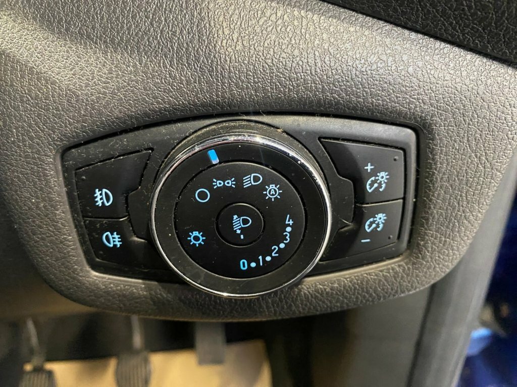 Ford Grand Tourneo Connect 2017 1.5 Tdci Titanium Mpv Powershift E Grey #24