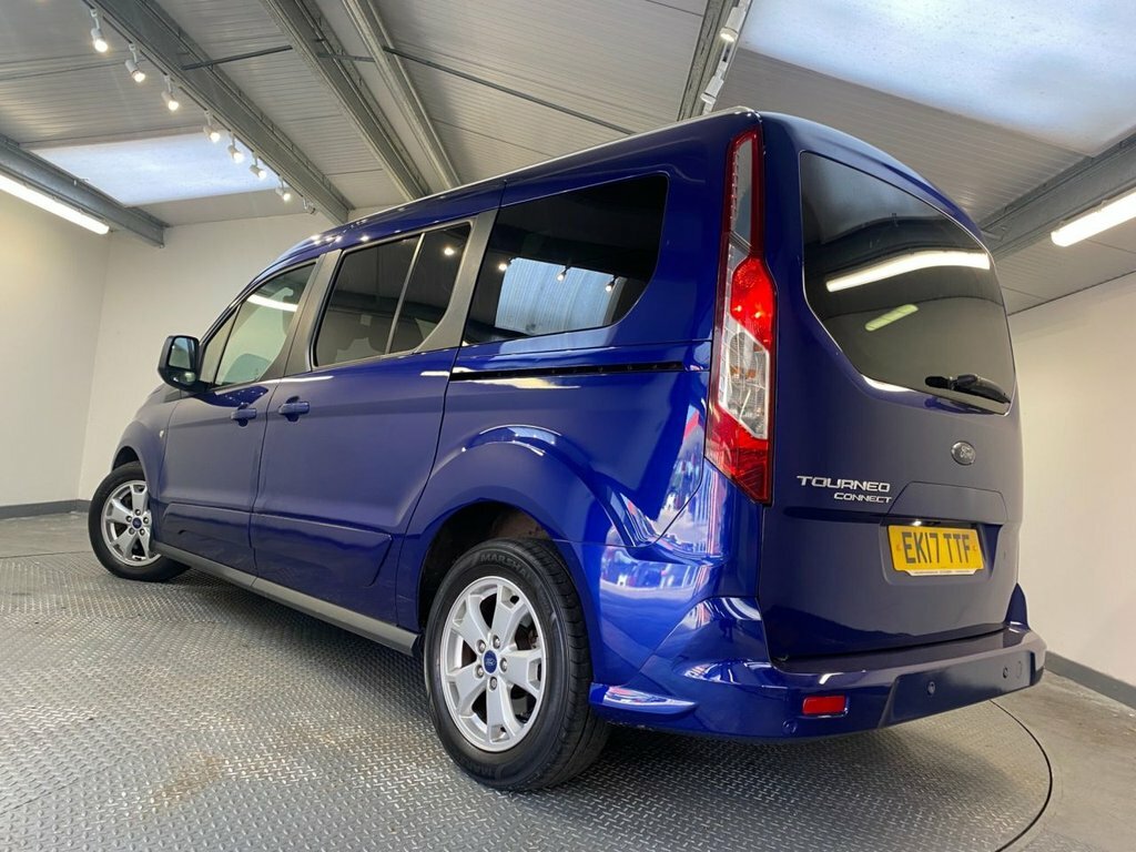 Ford Grand Tourneo Connect 2017 1.5 Tdci Titanium Mpv Powershift E Grey #34