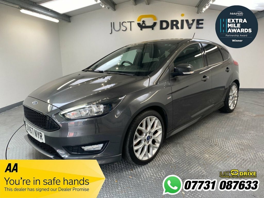 Ford Focus 1.5L St-line Grey