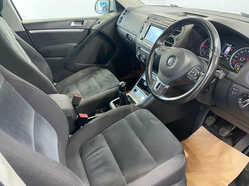 Volkswagen Tiguan Match Tdi Bluemotion Tech 4Motion Dsg Black #11