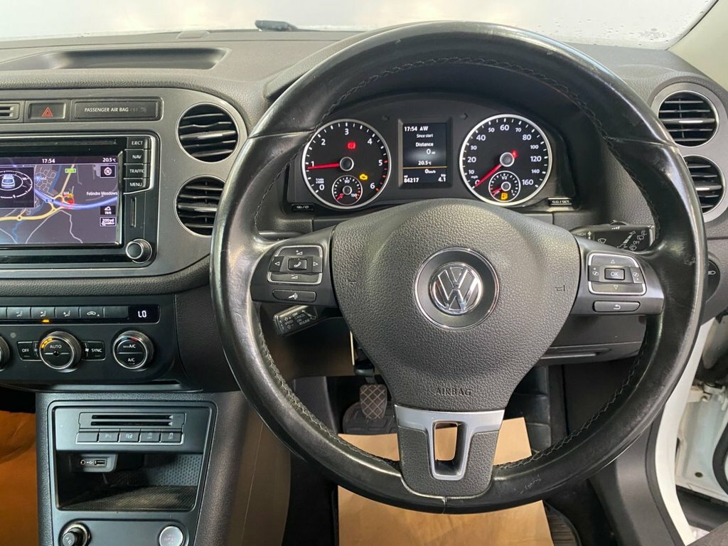Volkswagen Tiguan Match Tdi Bluemotion Tech 4Motion Dsg Black #12