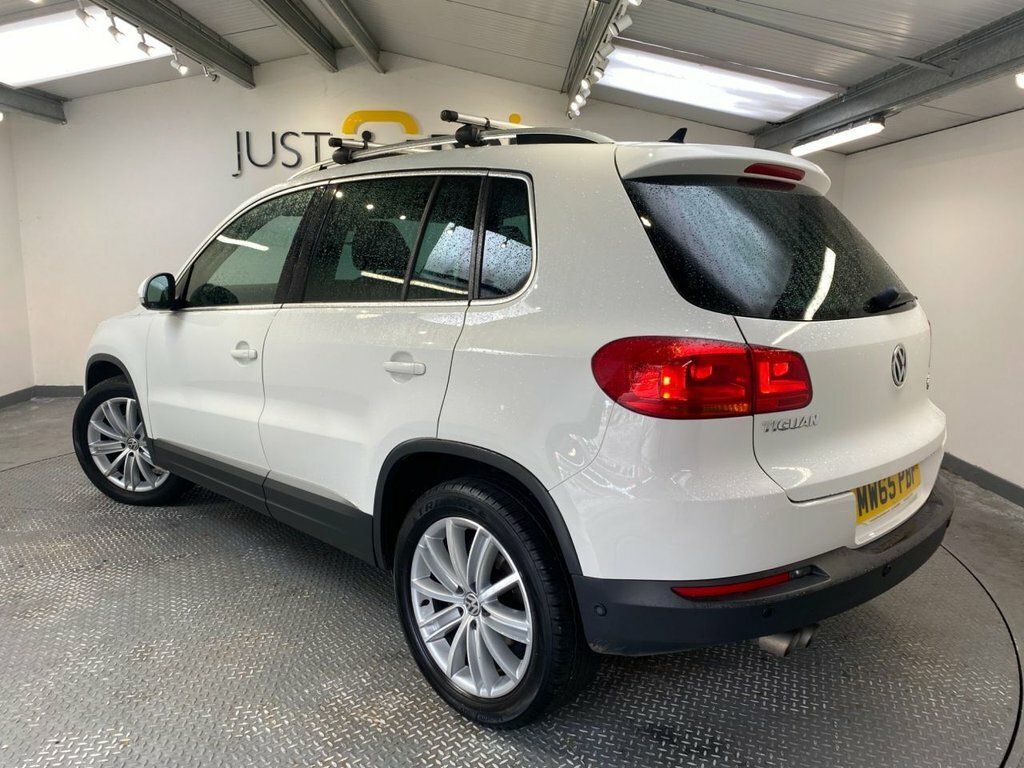 Volkswagen Tiguan 2L Match Edition White #3