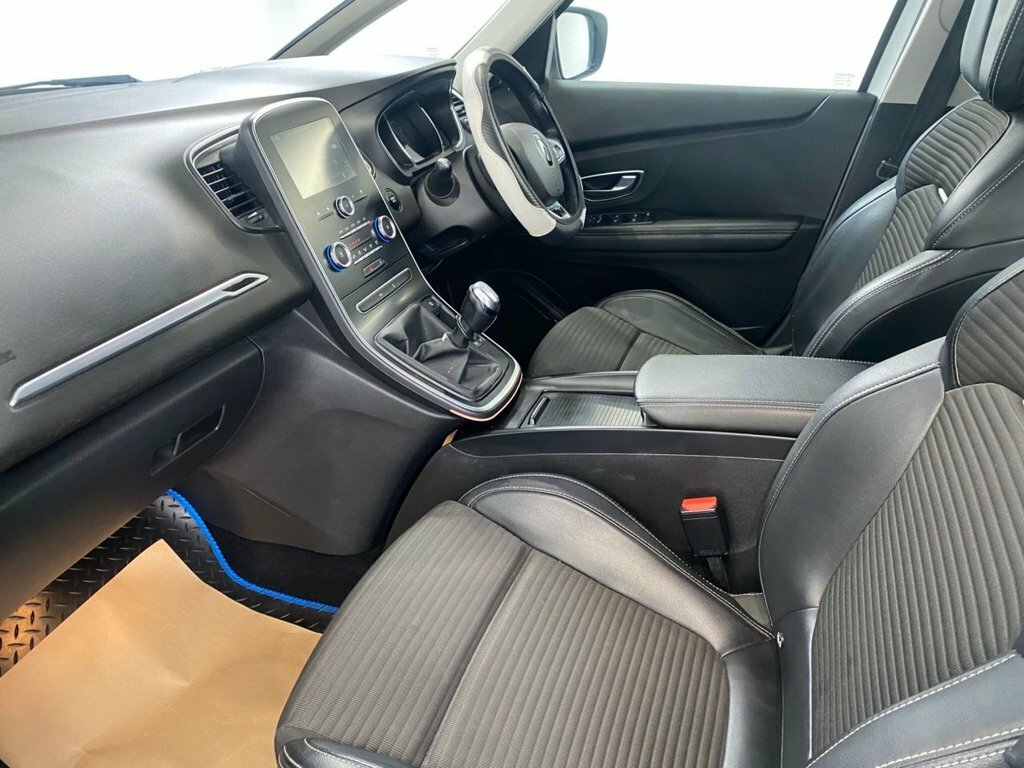 Renault Scenic 1.3 Tce Dynamique Nav Mpv Euro 6 Yellow #24